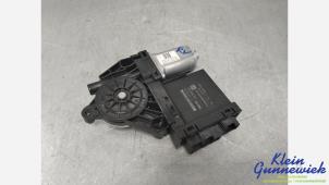 Gebruikte Motor electrisch raam Volvo XC90 Prijs € 65,00 Margeregeling aangeboden door Klein Gunnewiek Autodemontage & Motorentechniek