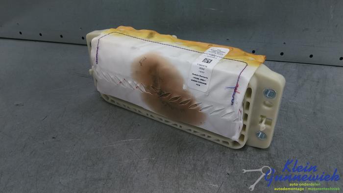 Höger airbag (instrumentbräda) från en Volkswagen Golf 2021