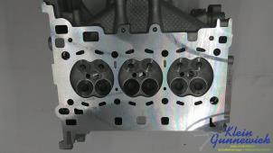 Nya Topplock Ford B-Max Pris € 786,50 Inklusive moms erbjuds av Klein Gunnewiek Autodemontage & Motorentechniek