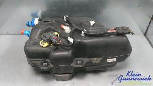 Begagnade AdBlue-tank Ford Transit Custom Pris € 395,00 Marginaltabell erbjuds av Klein Gunnewiek Autodemontage & Motorentechniek