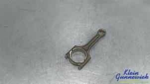 Gebruikte Drijfstang Volvo XC90 Prijs € 90,00 Margeregeling aangeboden door Klein Gunnewiek Autodemontage & Motorentechniek