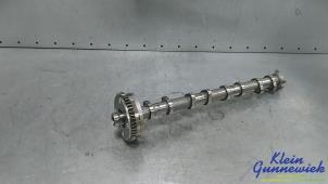 Nya Kamaxel Volkswagen Golf Pris € 356,95 Inklusive moms erbjuds av Klein Gunnewiek Autodemontage & Motorentechniek