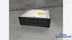 Gebruikte Bedieningspaneel Multi Media Volkswagen Passat Prijs € 995,00 Margeregeling aangeboden door Klein Gunnewiek Autodemontage & Motorentechniek