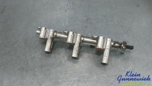 Begagnade Bränsleinsprutningsmunstycke Opel Corsa Pris € 75,00 Marginaltabell erbjuds av Klein Gunnewiek Autodemontage & Motorentechniek