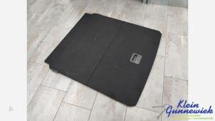 Gebruikte Kofferbak Mat Volkswagen Passat Prijs € 60,00 Margeregeling aangeboden door Klein Gunnewiek Autodemontage & Motorentechniek