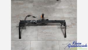 Gebruikte Trekhaak Ford Transit Connect Prijs € 125,00 Margeregeling aangeboden door Klein Gunnewiek Autodemontage & Motorentechniek