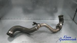 Gebruikte Intercooler Buis Renault Trafic Prijs € 150,00 Margeregeling aangeboden door Klein Gunnewiek Autodemontage & Motorentechniek