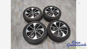 Używane Zestaw obreczy Renault Zoe Cena € 325,00 Procedura marży oferowane przez Klein Gunnewiek Autodemontage & Motorentechniek