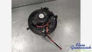Begagnade Fläktmotor för uppvärmning och ventilation Volkswagen Golf Pris € 45,00 Marginaltabell erbjuds av Klein Gunnewiek Autodemontage & Motorentechniek