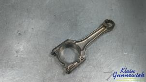 Begagnade Vevstake Volkswagen Polo Pris € 70,00 Marginaltabell erbjuds av Klein Gunnewiek Autodemontage & Motorentechniek