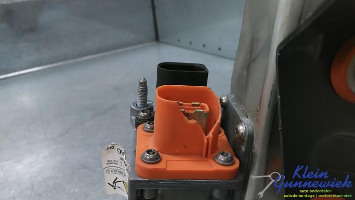 HV-kylarvätskevärmare från en Audi Q5 2020