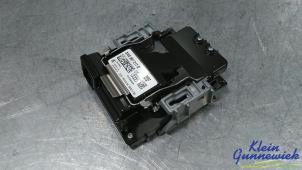 Używane Kamera przednia Audi A4 Cena € 195,00 Procedura marży oferowane przez Klein Gunnewiek Autodemontage & Motorentechniek