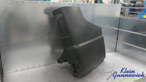 Gebruikte Bumperhoek rechts-achter Renault Trafic Prijs € 50,00 Margeregeling aangeboden door Klein Gunnewiek Autodemontage & Motorentechniek