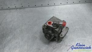 Używane Pompa wspomagania kierownicy BMW 3-Serie Cena € 50,00 Procedura marży oferowane przez Klein Gunnewiek Autodemontage & Motorentechniek