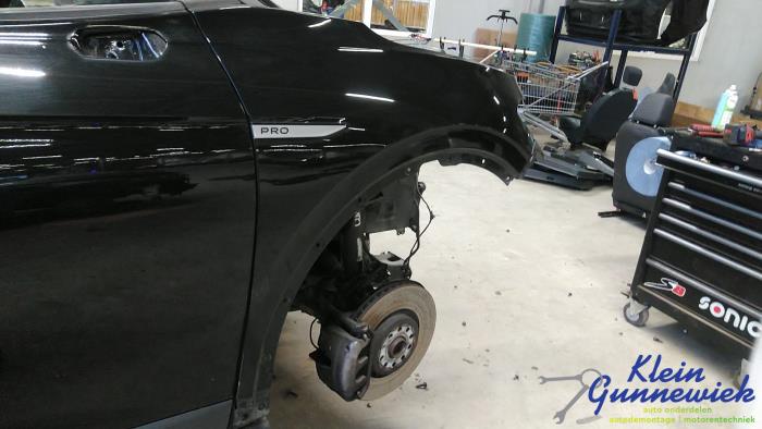 Framskärm, höger från en Volkswagen ID.4 2022