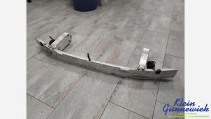 Begagnade Främre stötfångarram BMW 5-Serie Pris € 175,00 Marginaltabell erbjuds av Klein Gunnewiek Autodemontage & Motorentechniek