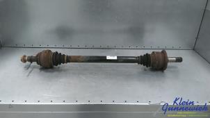 Begagnade Drivaxel, höger bak BMW 5-Serie Pris € 150,00 Marginaltabell erbjuds av Klein Gunnewiek Autodemontage & Motorentechniek