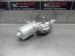 Używane Silnik wycieraczek przednich Suzuki Celerio (LF) 1.0 12V Dualjet Cena € 35,00 Procedura marży oferowane przez Verhoef Cars & Parts