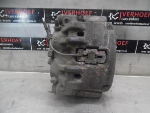 Begagnade Främre bromsok, höger Nissan Atleon Pris på förfrågan erbjuds av Verhoef Cars & Parts