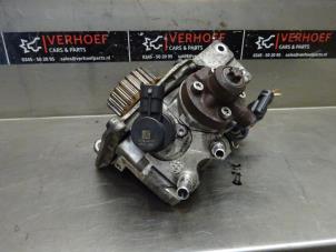 Używane Pompa oleju napedowego Citroen Berlingo 1.6 BlueHDI 75 Cena € 90,75 Z VAT oferowane przez Verhoef Cars & Parts