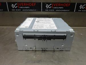 Begagnade CD-spelare Mercedes C (W205) C-220 2.2 CDI BlueTEC, C-220 d 16V Pris € 175,00 Marginaltabell erbjuds av Verhoef Cars & Parts