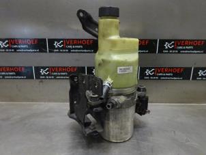 Begagnade Servostyrningspump Volvo C30 (EK/MK) 1.6 D 16V Pris på förfrågan erbjuds av Verhoef Cars & Parts