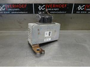 Gebruikte Computer Diversen Toyota Yaris II (P9) 1.33 16V Dual VVT-I Prijs € 40,00 Margeregeling aangeboden door Verhoef Cars & Parts