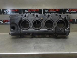 Begagnade Vipparmskåpa Nissan Atleon Pris på förfrågan erbjuds av Verhoef Cars & Parts