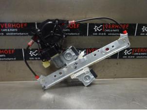 Gebruikte Ruitmechaniek 4Deurs rechts-achter Ford Fiesta 6 (JA8) 1.6 TDCi 16V ECOnetic Prijs op aanvraag aangeboden door Verhoef Cars & Parts