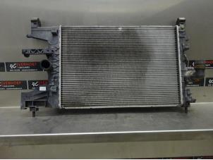 Używane Chlodnica Chevrolet Cruze 1.8 16V VVT Bifuel Cena na żądanie oferowane przez Verhoef Cars & Parts