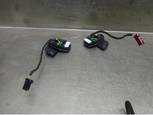 Gebruikte Schakelflipper set Mercedes C (W205) C-300 CDI 2.2 BlueTEC Hybrid, C-300 h 16V Prijs € 50,00 Margeregeling aangeboden door Verhoef Cars & Parts