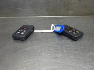 Gebruikte Sleutel Volvo V60 I (FW/GW) 2.0 D2 16V Prijs € 75,00 Margeregeling aangeboden door Verhoef Cars & Parts