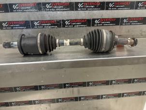 Gebruikte Aandrijfas rechts-voor Toyota Hilux V/VI 2.4 D4D-F 16V 4x4 Prijs € 235,95 Inclusief btw aangeboden door Verhoef Cars & Parts