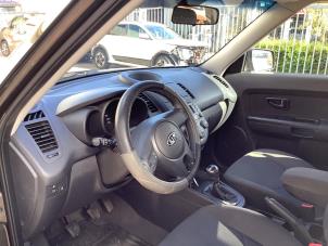 Begagnade Airbagset + modul Kia Soul I (AM) 1.6 CVVT 16V Pris € 1.000,00 Marginaltabell erbjuds av Verhoef Cars & Parts