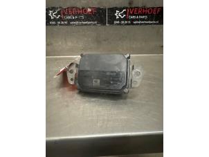 Begagnade Radarsensor Toyota Camry (VH7) 2.5 Hybrid 16V Pris € 200,00 Marginaltabell erbjuds av Verhoef Cars & Parts