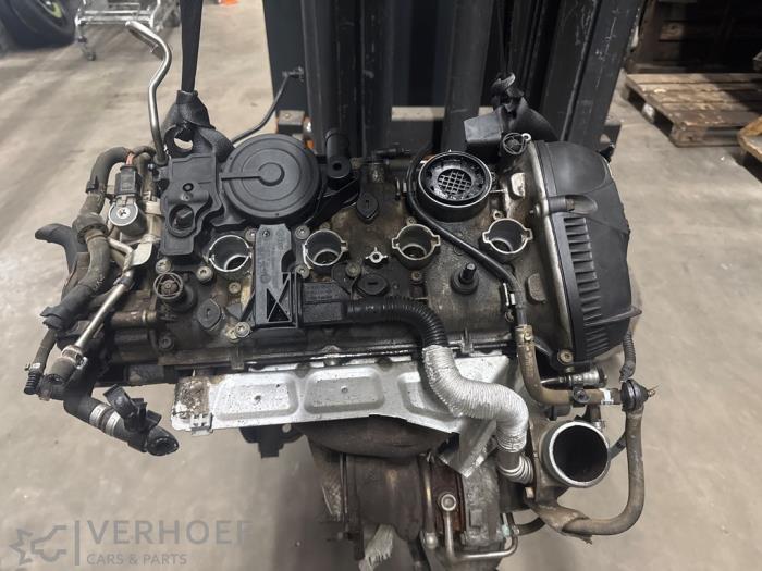Engine Audi A4 Avant 1.8 TFSI 16V - 06H100033G CDH