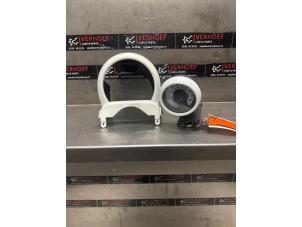 Używane Obrotomierz Citroen C1 1.0 12V Cena € 50,00 Procedura marży oferowane przez Verhoef Cars & Parts