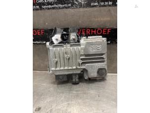 Używane Sterownik Start/Stop Citroen C3 Aircross I (2C/2R) 1.2 e-THP PureTech 110 Cena € 75,00 Procedura marży oferowane przez Verhoef Cars & Parts