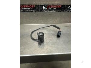 Begagnade Backkamera Hyundai Kona (OS) 1.0 T-GDI 12V Pris € 95,00 Marginaltabell erbjuds av Verhoef Cars & Parts