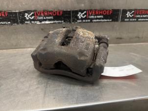 Begagnade Främre bromsok, höger Mini Mini (R56) 1.4 16V One Pris € 20,00 Marginaltabell erbjuds av Verhoef Cars & Parts