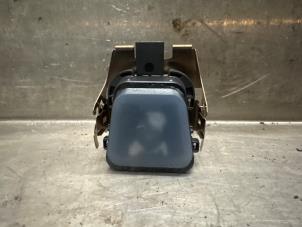 Begagnade Regnsensor Citroen DS5 (KD/KF) 2.0 165 HYbrid4 16V Pris på förfrågan erbjuds av Verhoef Cars & Parts