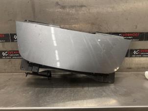 Begagnade Tanklucka Nissan Leaf (ZE1) Electric Pris på förfrågan erbjuds av Verhoef Cars & Parts