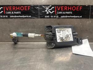 Begagnade Dödvinkelsensor Hyundai Kona (OS) 64 kWh Pris € 300,00 Marginaltabell erbjuds av Verhoef Cars & Parts