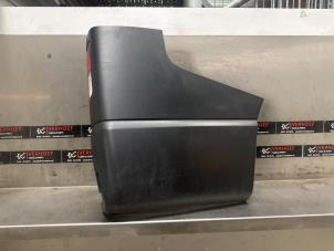 Gebruikte Bumperhoek rechts-achter Opel Vivaro 1.6 CDTI 95 Euro 6 Prijs € 54,45 Inclusief btw aangeboden door Verhoef Cars & Parts