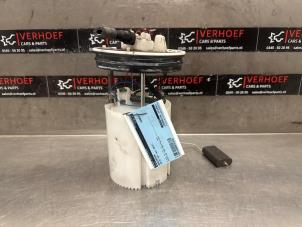 Używane Pompa benzynowa Volvo V40 (MV) 1.6 T3 GTDi 16V Cena € 75,00 Procedura marży oferowane przez Verhoef Cars & Parts
