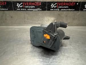 Begagnade Spjällhus Citroen C3 (SX/SW) 1.2 Vti 12V PureTech Pris € 40,00 Marginaltabell erbjuds av Verhoef Cars & Parts