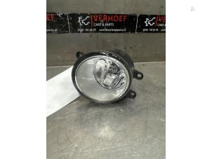 Gebruikte Mistlamp links-voor Toyota Verso S 1.33 16V Dual VVT-I Prijs € 20,00 Margeregeling aangeboden door Verhoef Cars & Parts