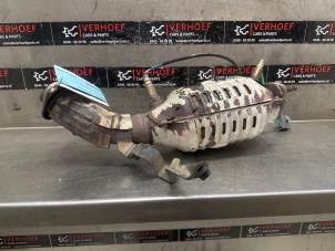 Używane Katalizator Suzuki Grand Vitara II (JT) 2.0 16V Cena € 325,00 Procedura marży oferowane przez Verhoef Cars & Parts