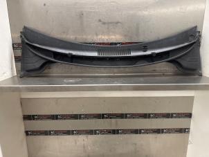 Begagnade Torpedgaller Kia Rio IV (YB) 1.0i T-GDi 100 12V Pris € 75,00 Marginaltabell erbjuds av Verhoef Cars & Parts