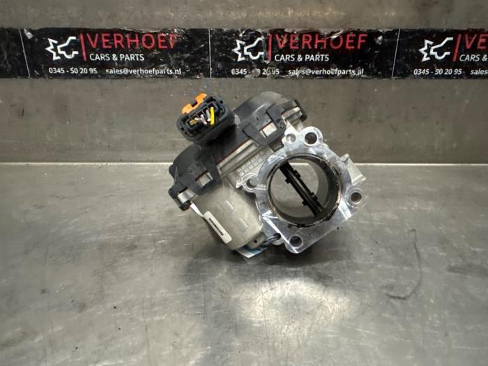 Spjällhus från en Ford Transit Connect (PJ2) 1.5 EcoBlue 2021